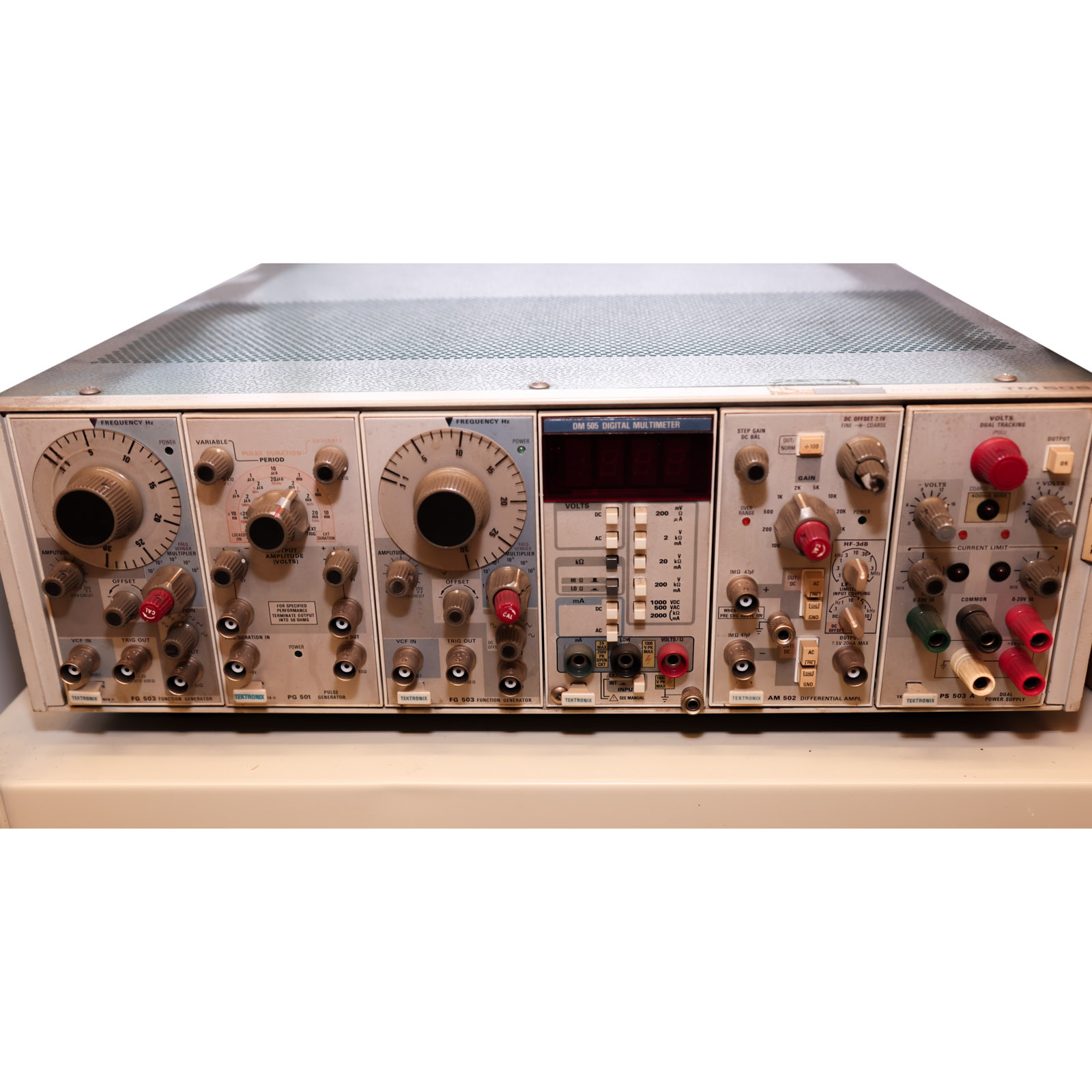 Tektronix TM500-sarjan järjestelmä