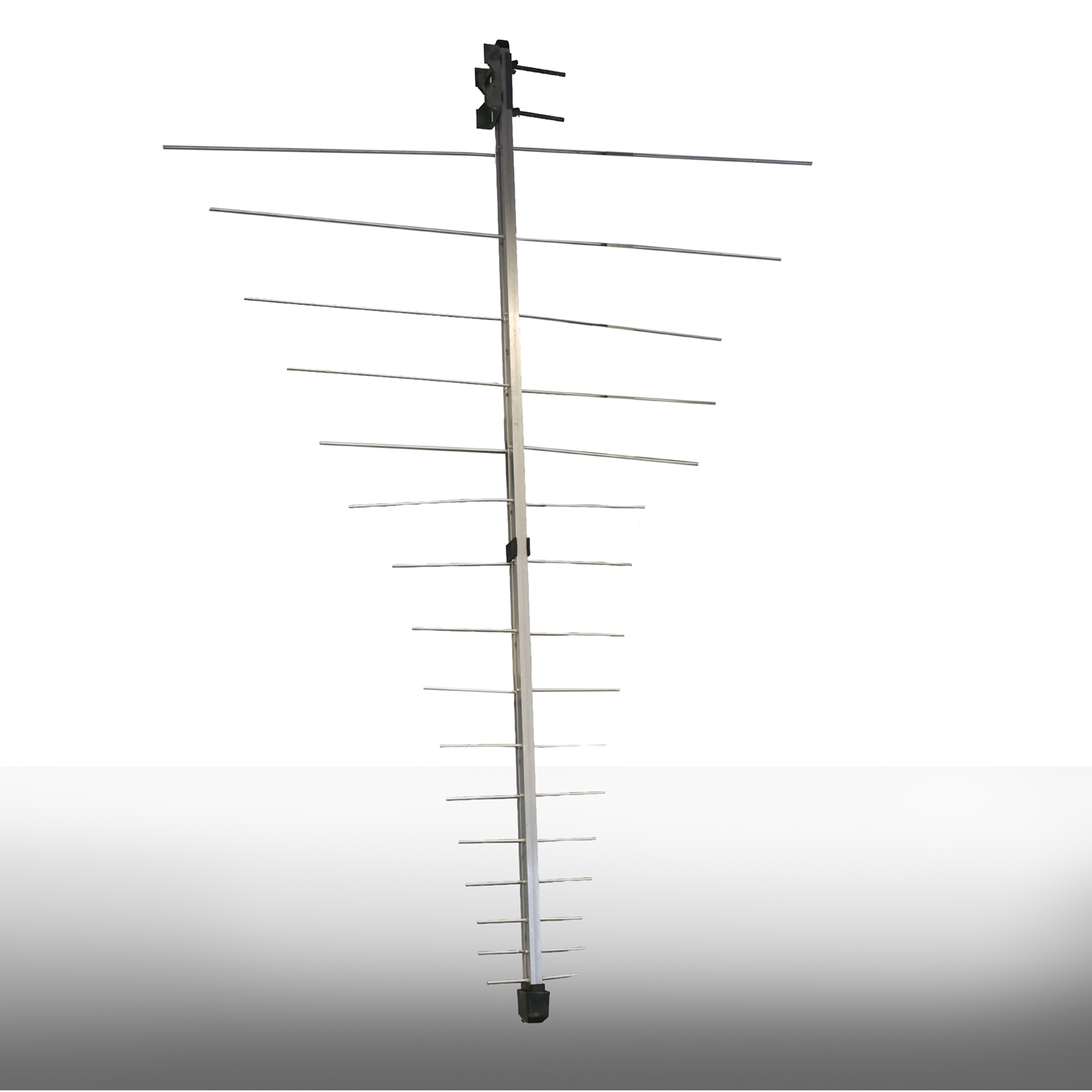 UHF-laajakaista-antenni